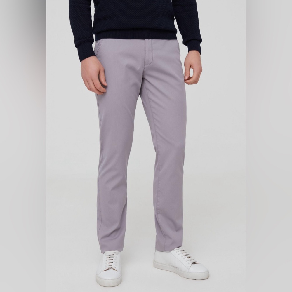 Men's Slim Chino Pants in Light Lavender